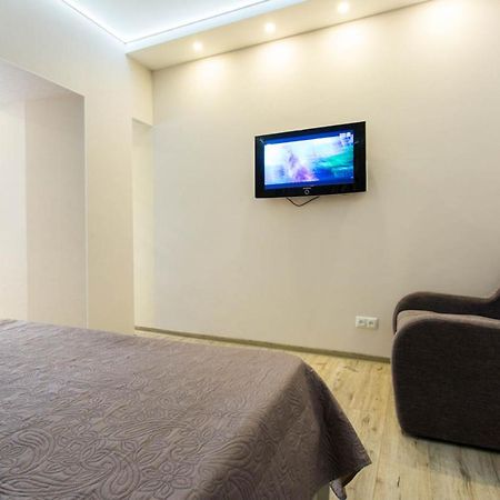 New Apartments In The City Center - Kuznechna Str. 26/2 Charkiv Exteriör bild