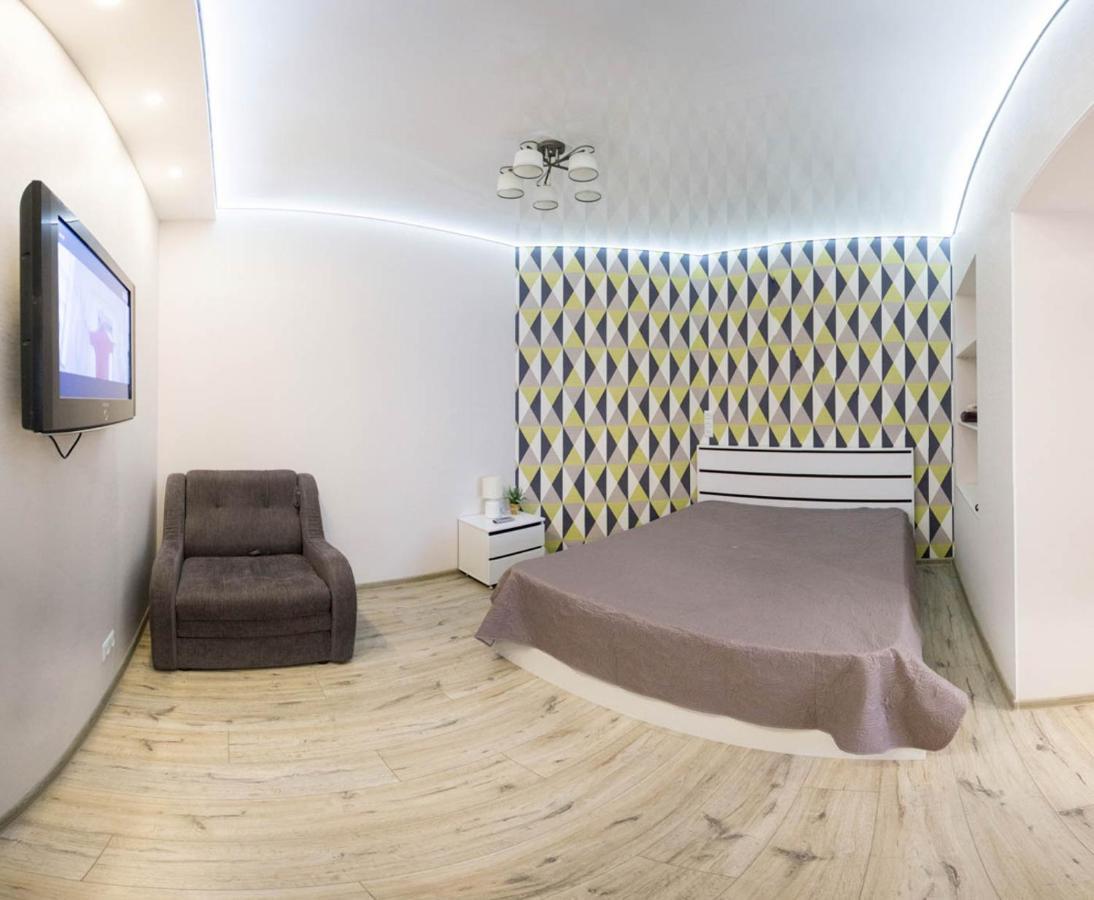 New Apartments In The City Center - Kuznechna Str. 26/2 Charkiv Exteriör bild
